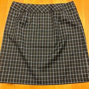 Loft mini skirt